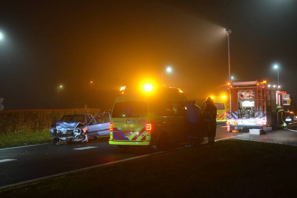 Schade en gewonden na flinke botsing