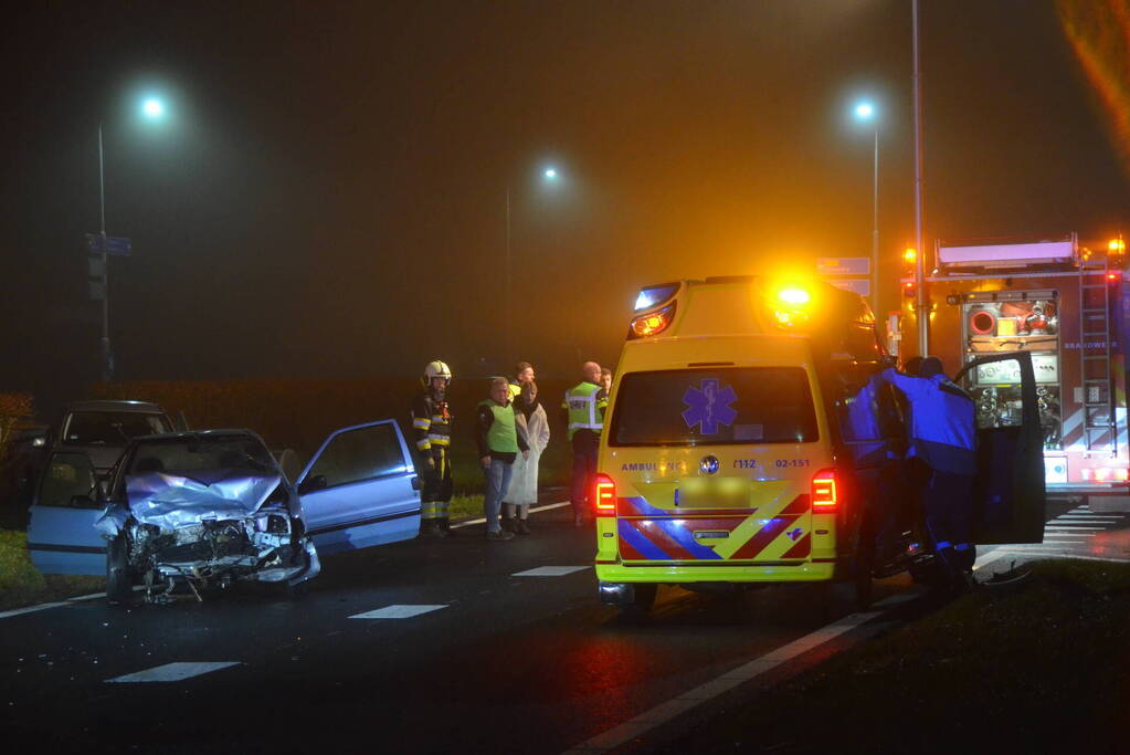 Schade en gewonden na flinke botsing