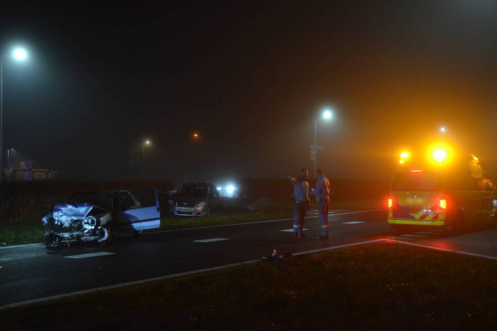 Schade en gewonden na flinke botsing