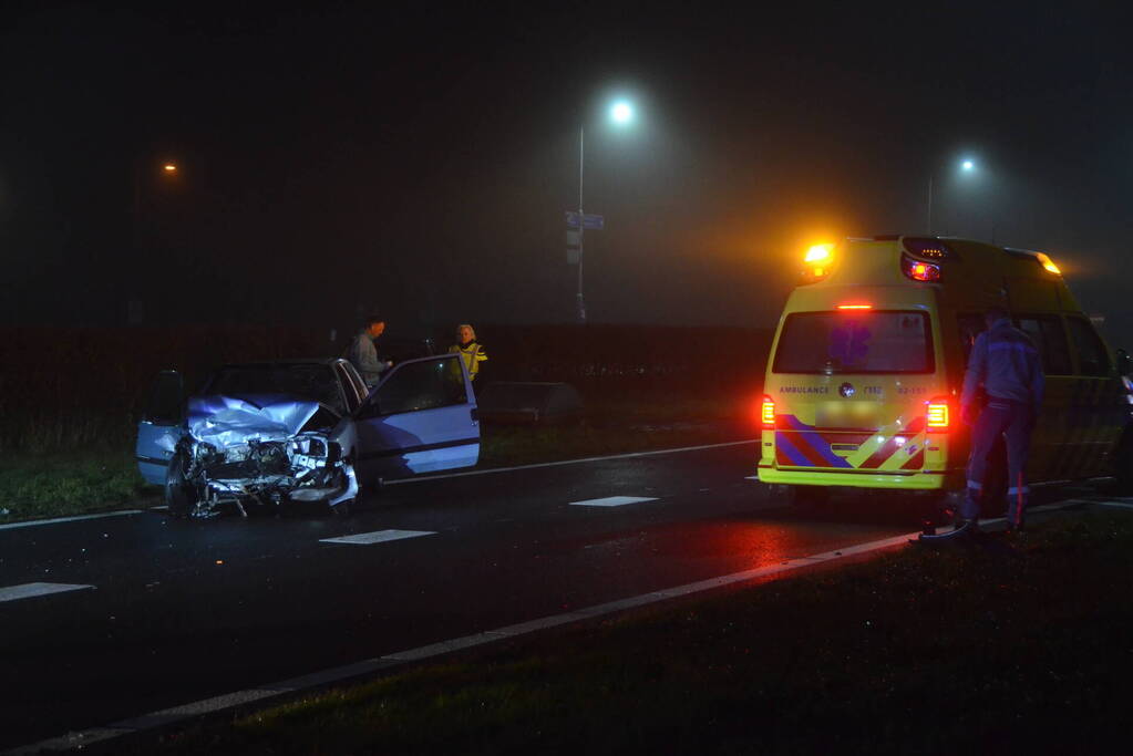 Schade en gewonden na flinke botsing