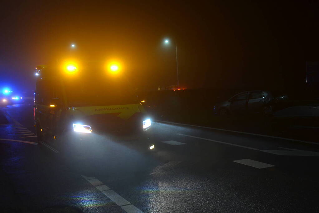 Schade en gewonden na flinke botsing