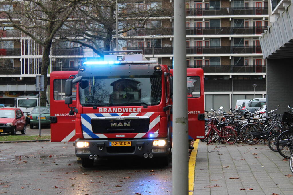 Brand in flatgebouw snel onder controle
