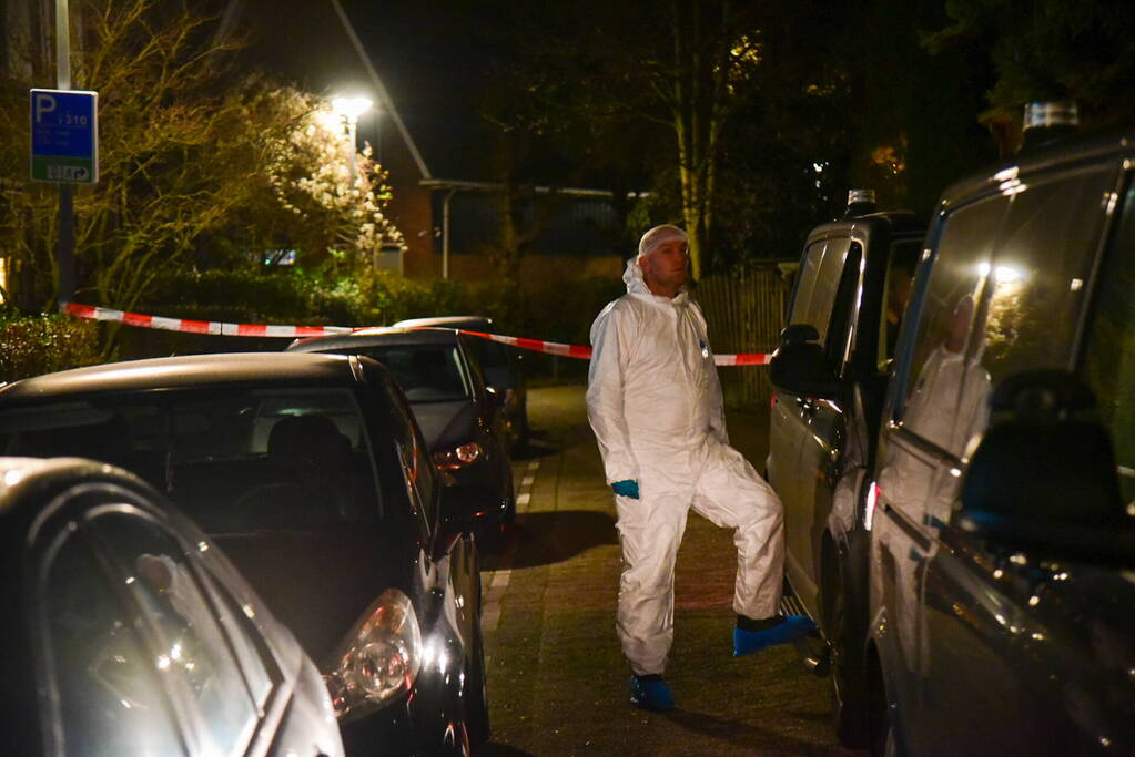 Overledene aangetroffen na melding schietpartij