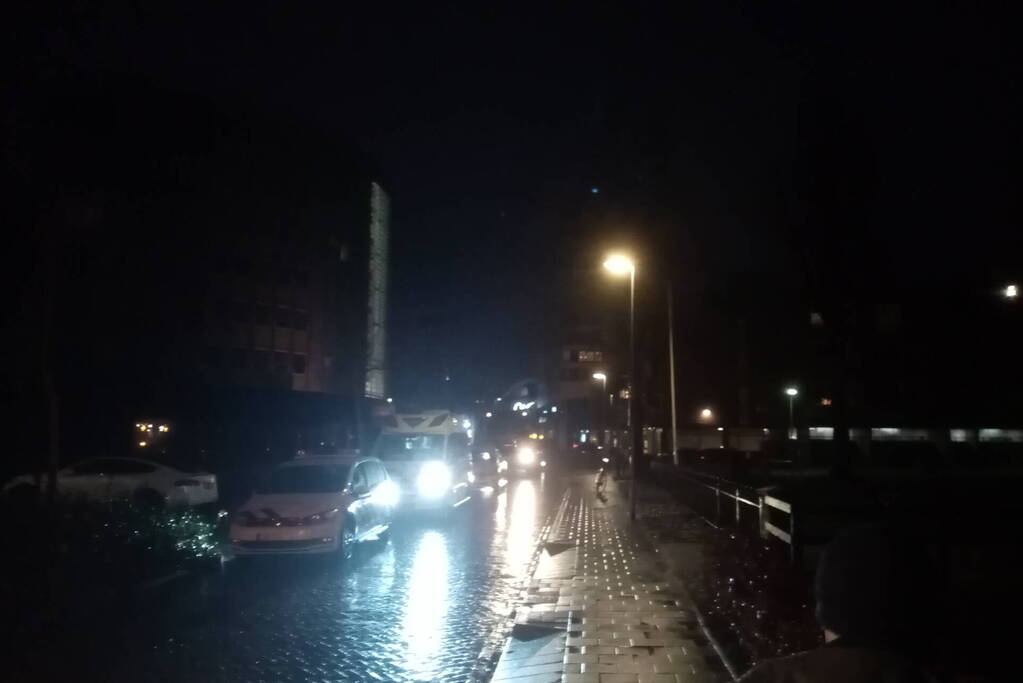 Mogelijke inbreker raakt gewond