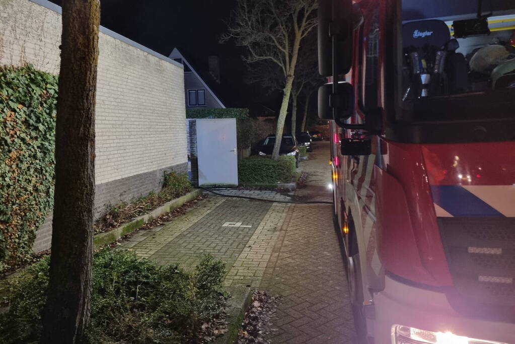 Kliko's in brand in achtertuin van woning