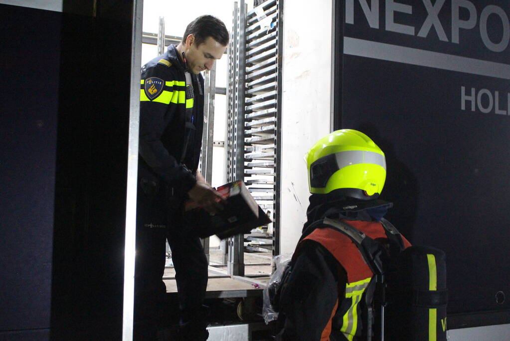 Brand in vrachtwagen snel onder controle