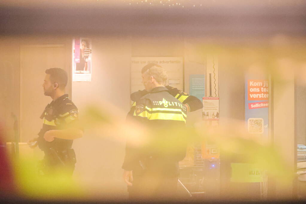 Overval op supermarkt Albert Heijn in Stedenwijk