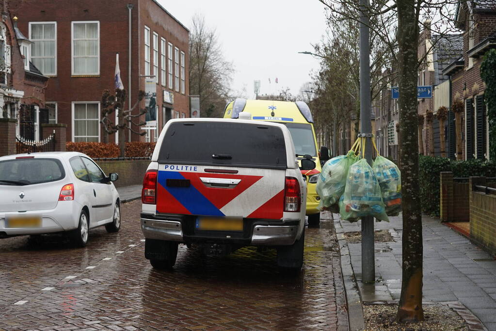 Diefstal en mishandeling in woning