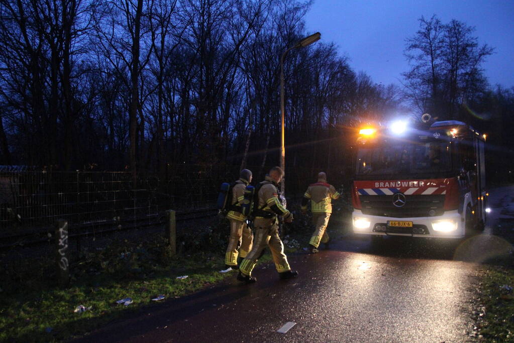 Brand op volkstuinencomplex moeilijk te bereiken