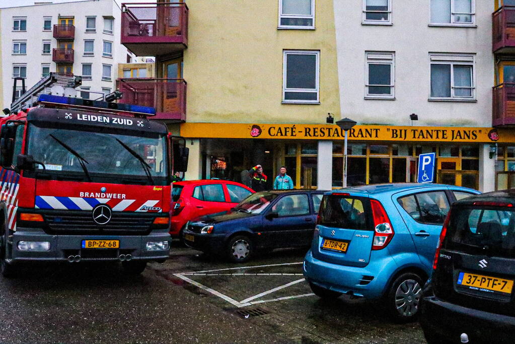 Brand in café snel onder controle