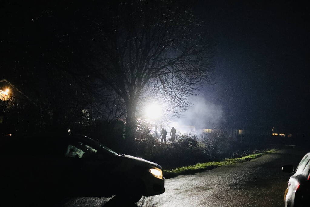 Aanhanger verwoest door brand