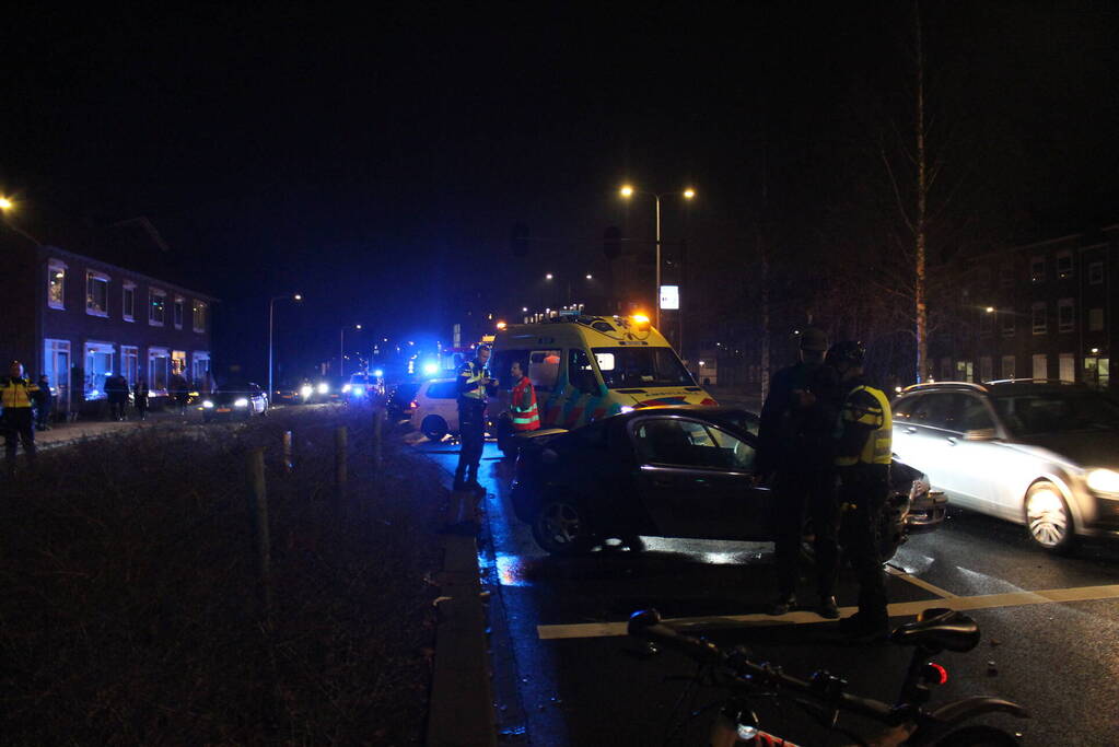 Flinke verkeerschaos na aanrijding