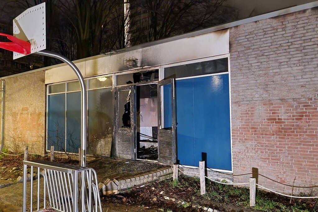 Brand in basisschool Ark