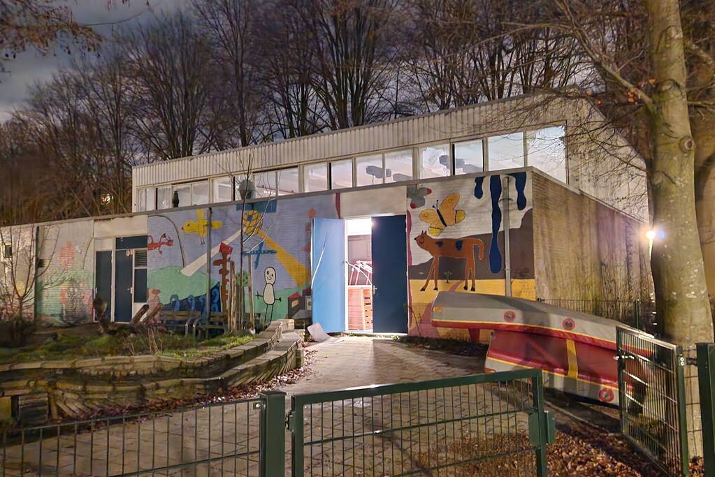 Brand in basisschool Ark