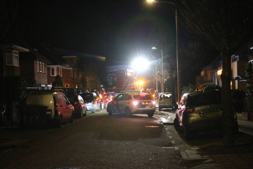 Brand in schoorsteen van woning