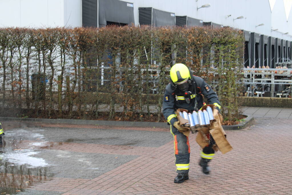 Poolse auto loopt flinke schade op bij brand