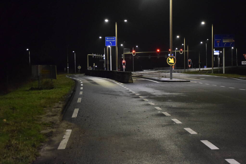 Auto belandt in weiland door navigatie