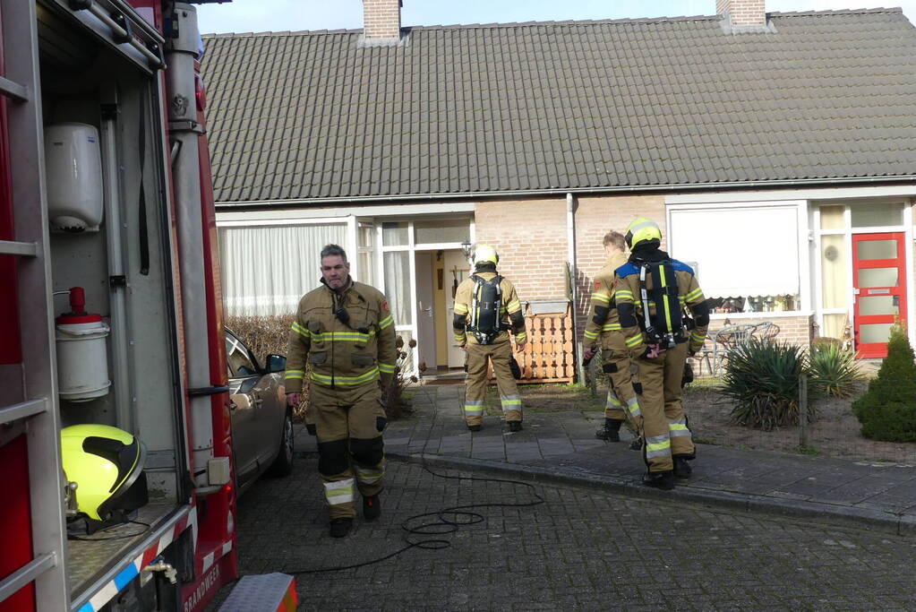 Brandweer ingezet voor gaslekkage in woning