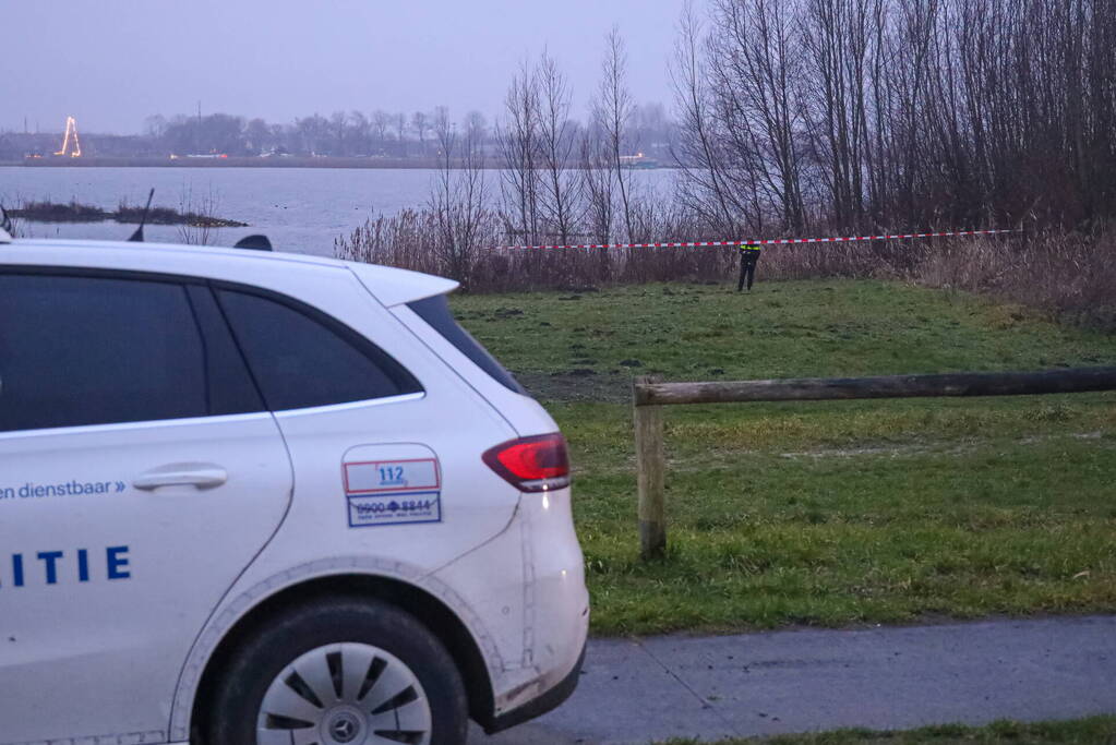Overleden persoon in water gevonden