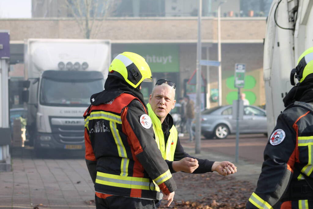 Cabine van vuilniswagen volledig uitgebrand