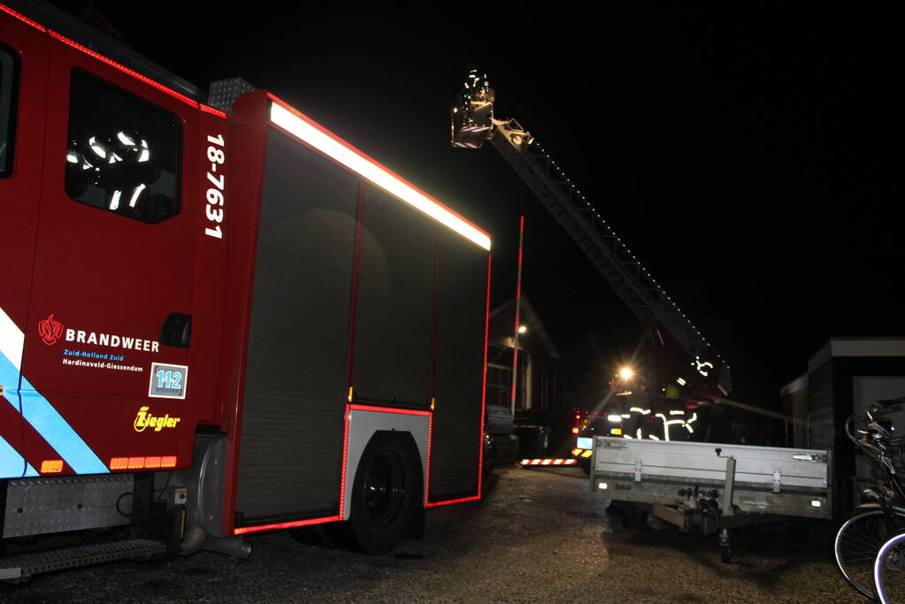 Schoorsteen geveegd in woning