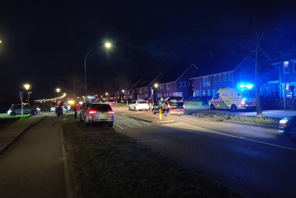 Gewonde bij ongeval tussen fietser en scooterrijder