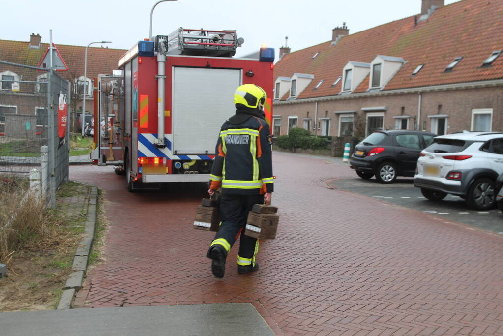 Persoon ernstig gewond na val in bouwcontainer