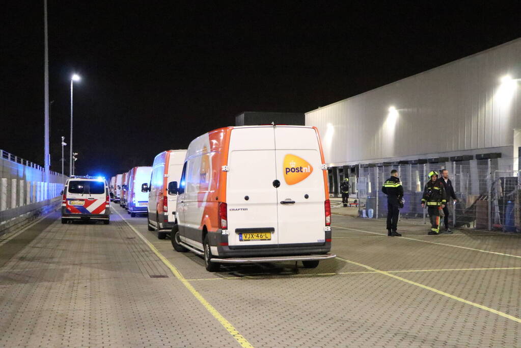 Brand bij distributiecentrum post-nl