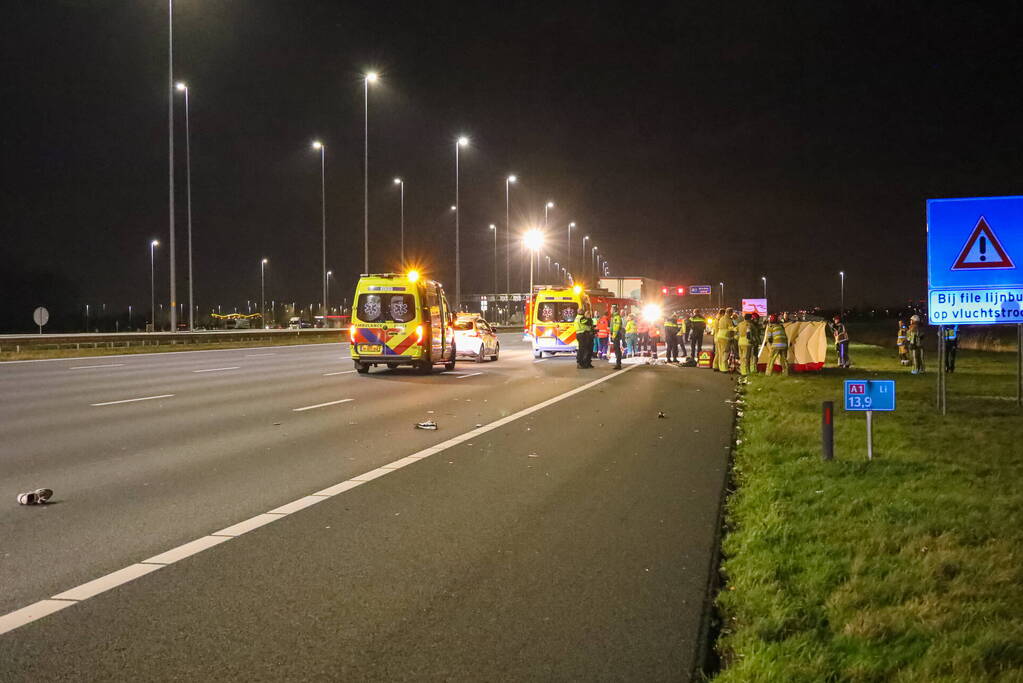 Persoon overleden bij aanrijding op snelweg