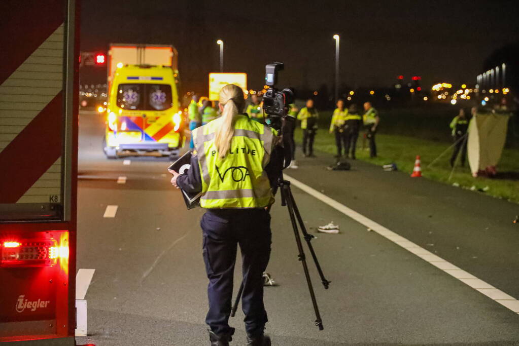 Persoon overleden bij aanrijding op snelweg