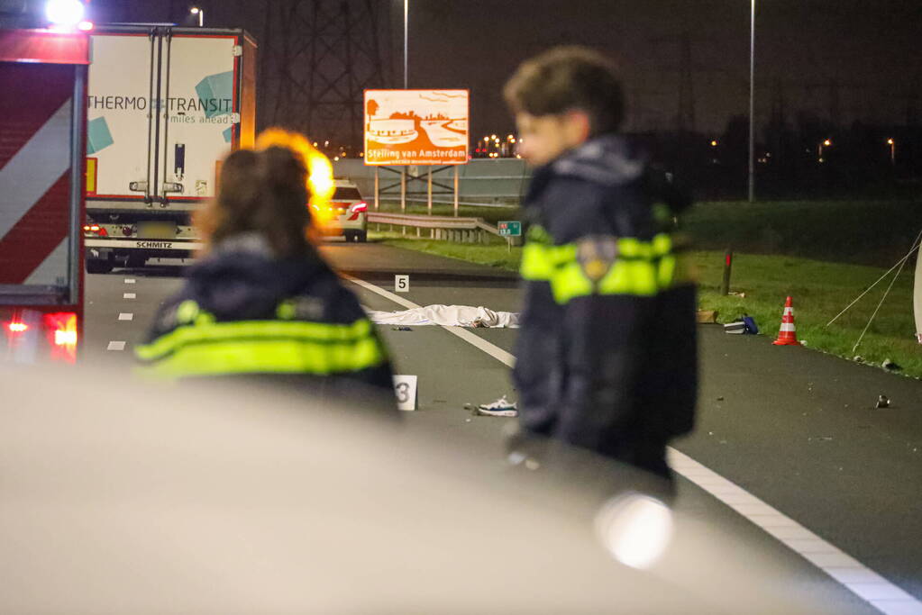 Persoon overleden bij aanrijding op snelweg