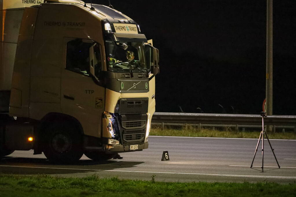 Persoon overleden bij aanrijding op snelweg