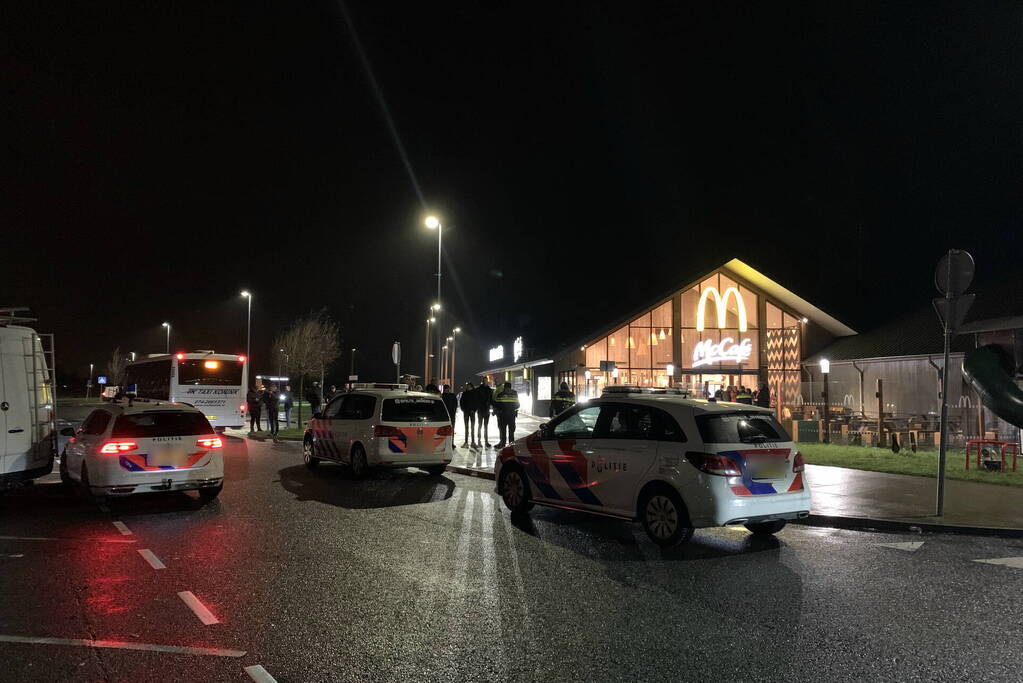 Grote politie-inzet na vechtpartij voetbal hooligans