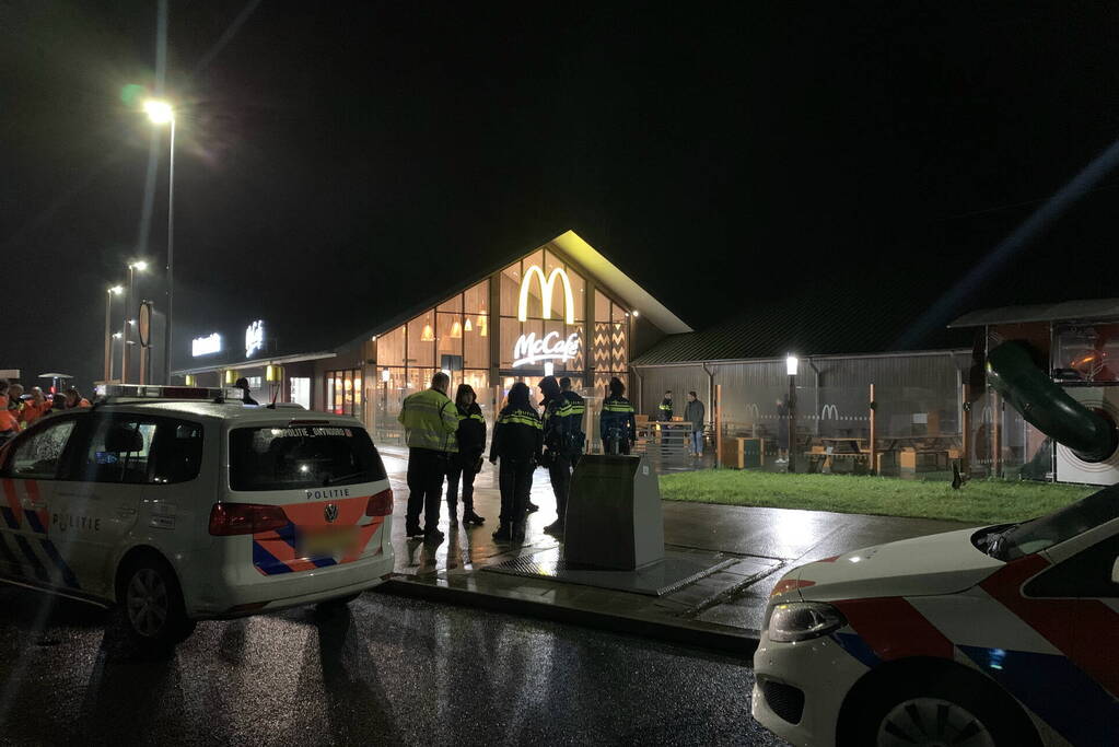 Grote politie-inzet na vechtpartij voetbal hooligans