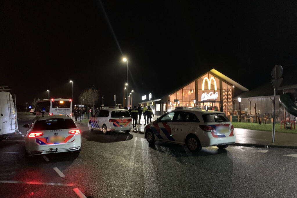 Grote politie-inzet na vechtpartij voetbal hooligans