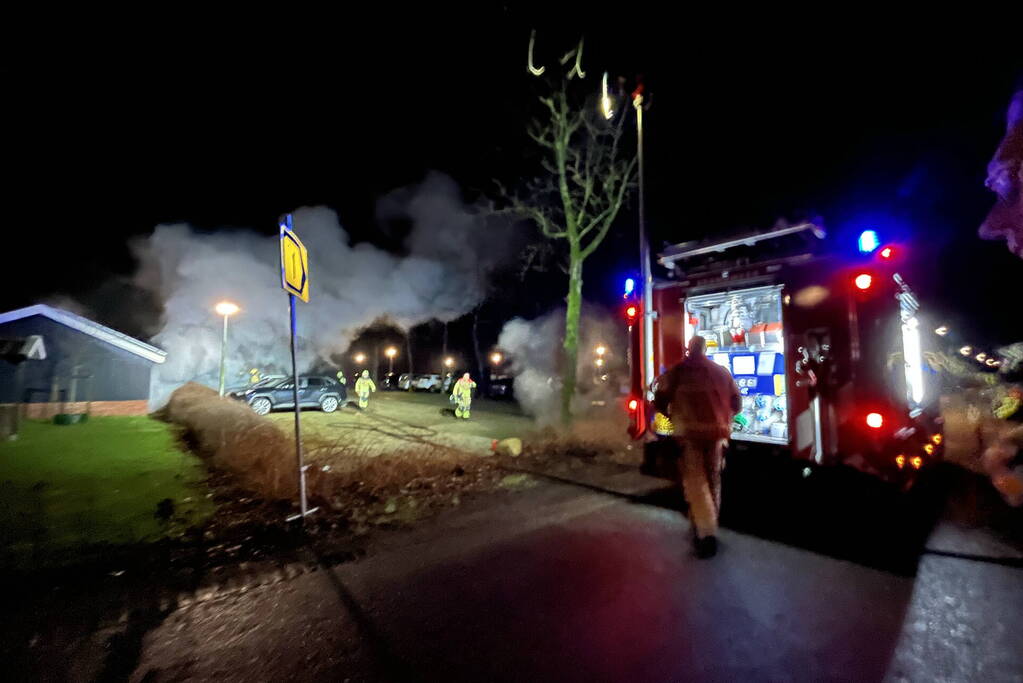 Veel rookontwikkeling bij autobrand