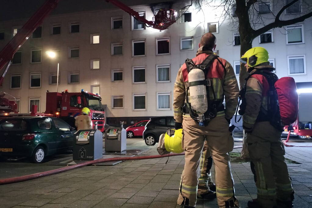 Brand op vierde verdieping van flatgebouw