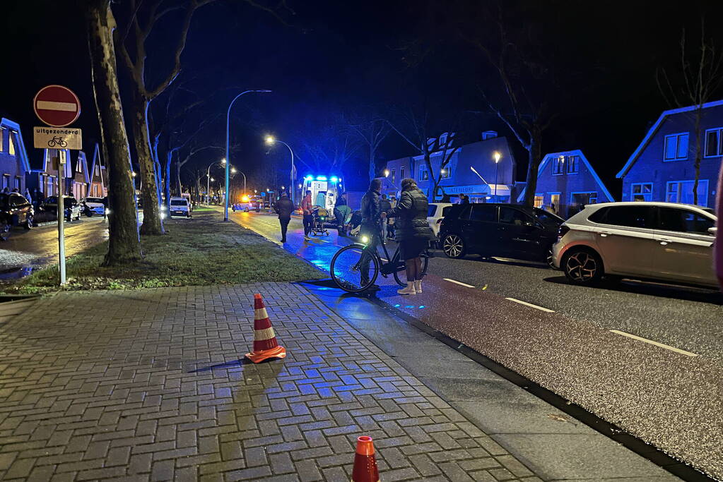 Voetganger geschept door automobilist