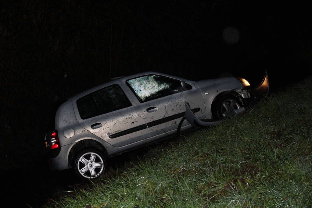 Veel schade bij eenzijdig verkeersongeval