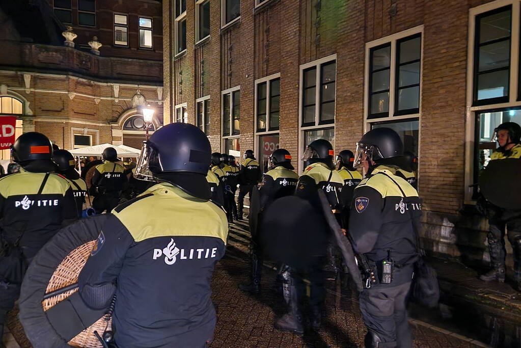 ME ontruimt Binnengasthuis UvA