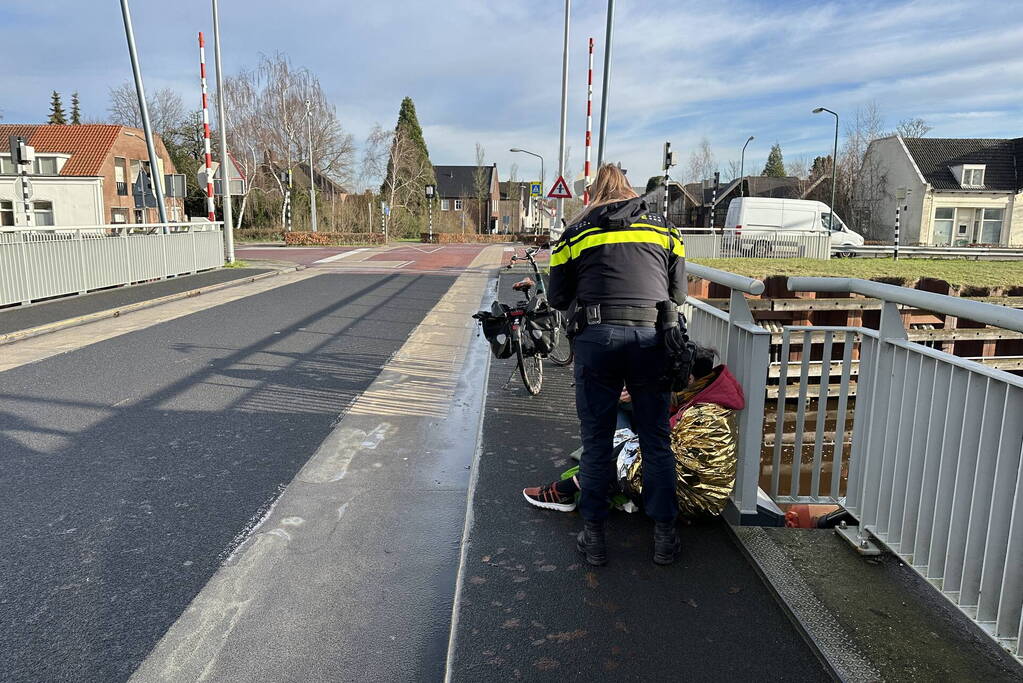 Fietsster gewond bij ongeval op Donkse Brug