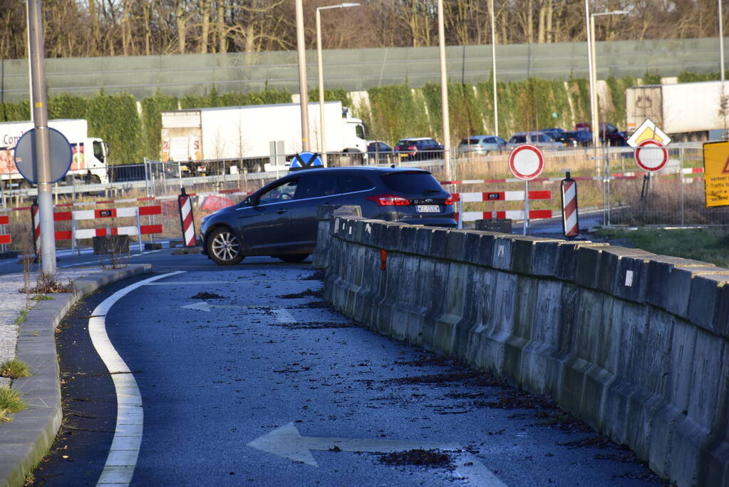 Gemeente plaatst extra bouwhekken