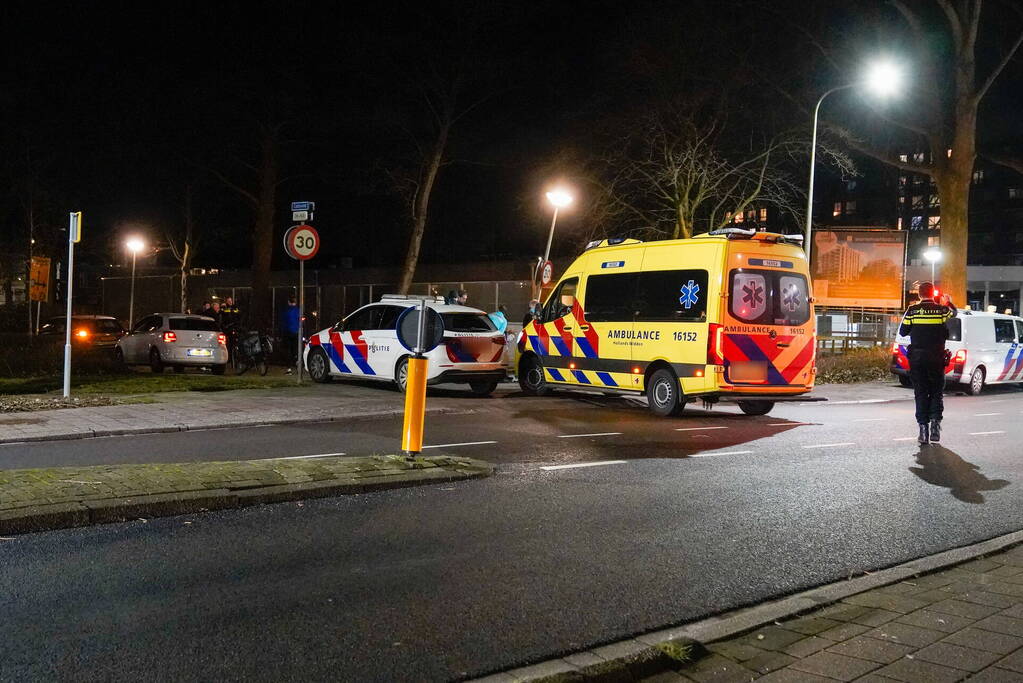 Fietser gewond bij aanrijding met personenauto