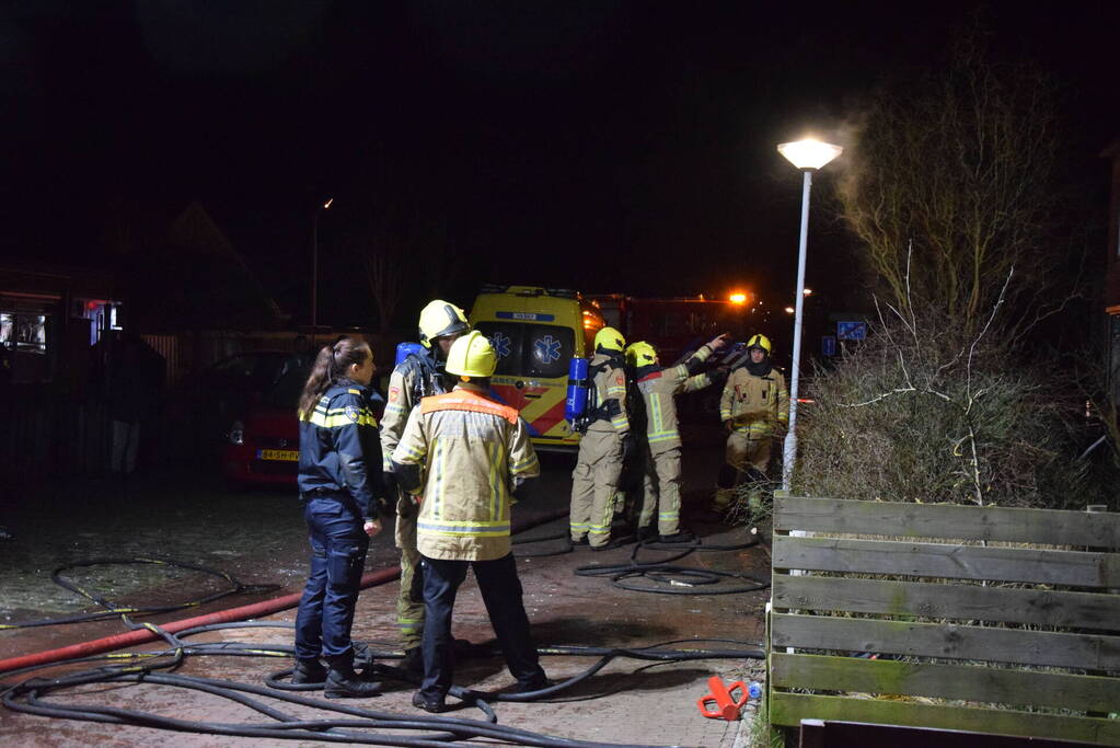 Uitslaande brand in woning waar eerder vrouw werd overgoten met zuur