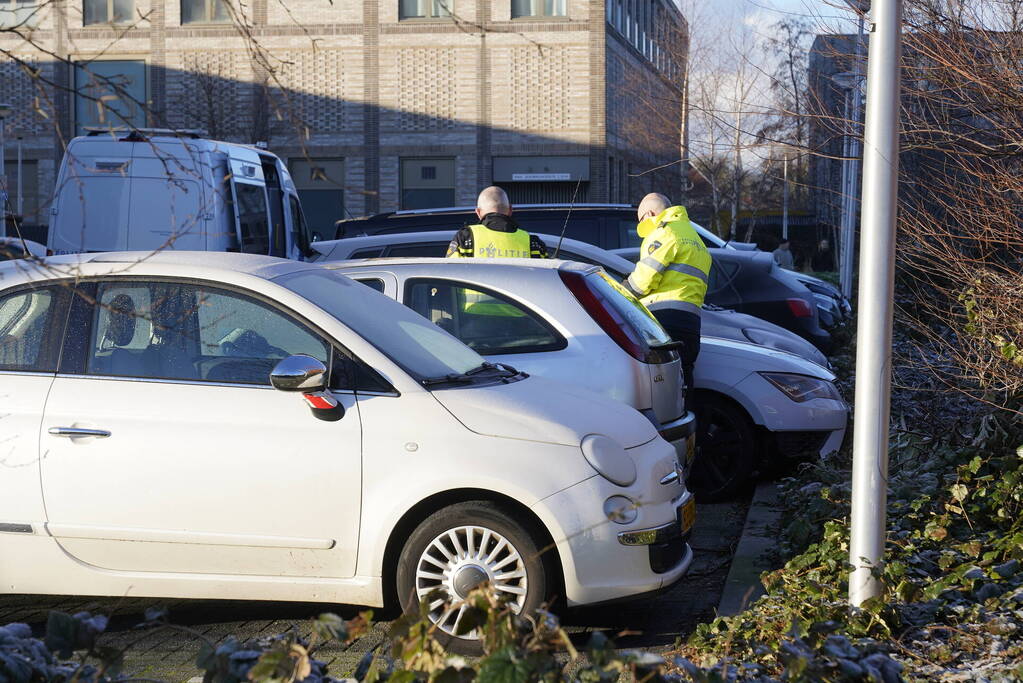 Fietser met spoed naar ziekenhuis gebracht