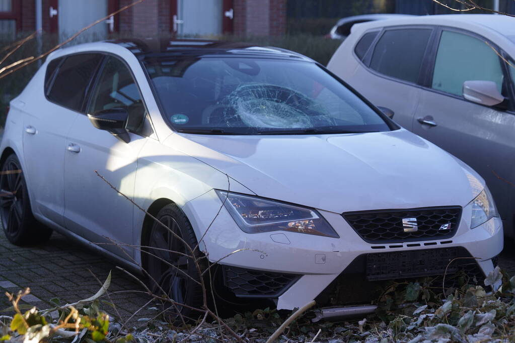 Fietser met spoed naar ziekenhuis gebracht