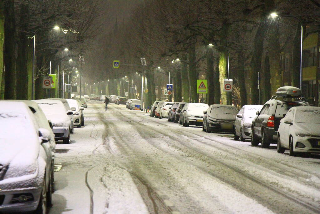 Limburg word wakker in witte wereld