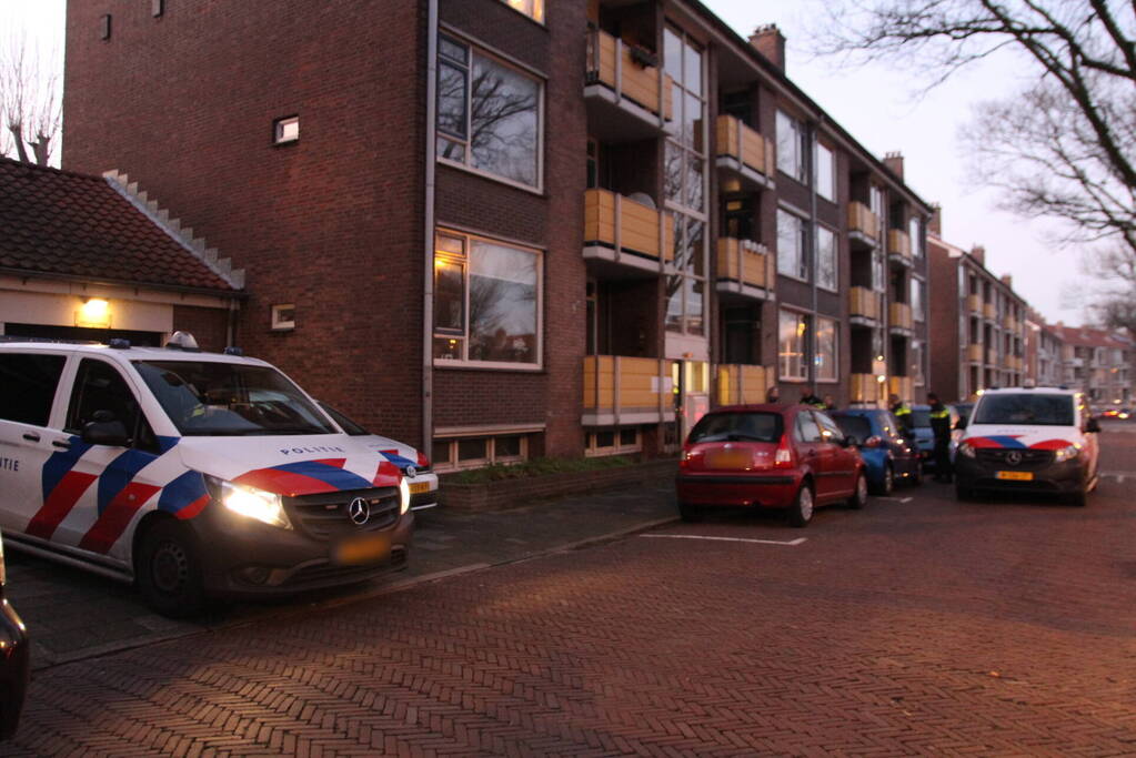Overleden persoon aangetroffen in woning