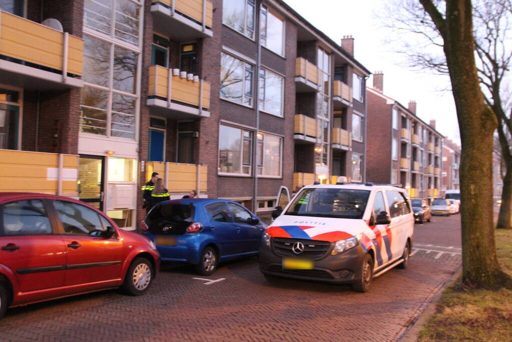Overleden persoon aangetroffen in woning