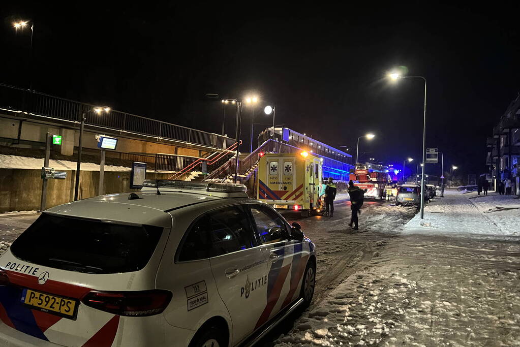 Persoon gewond na brand in woning